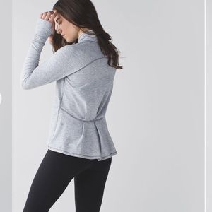 NWOT Lululemon warm your core long sleeve 4 LS